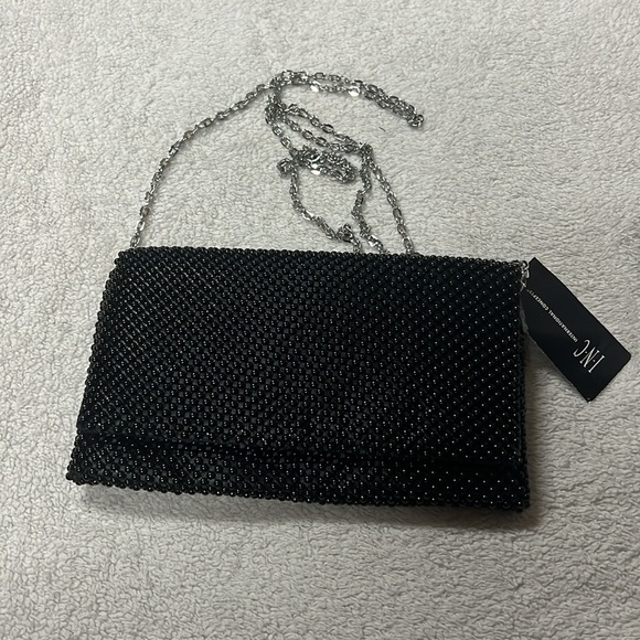 I.N.C. INTERNATIONAL CONCEPTS Prudence Shiny Mesh Clutch - Picture 4 of 7